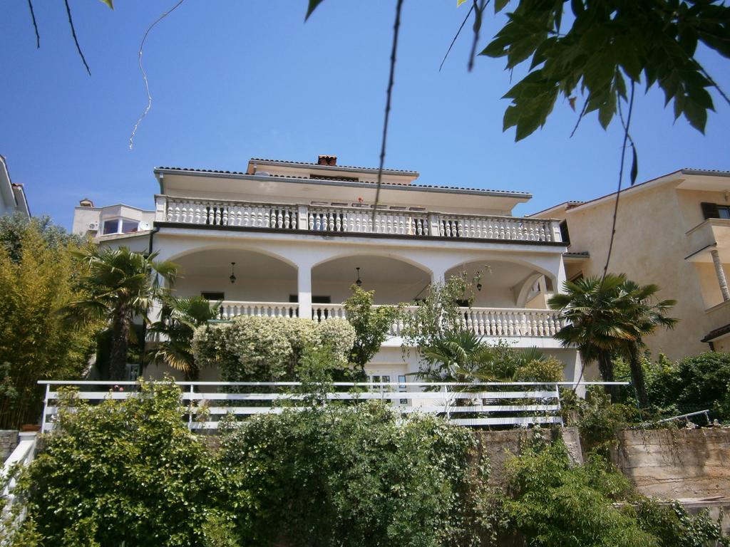Apartments Sea And Sun غاباس الغرفة الصورة